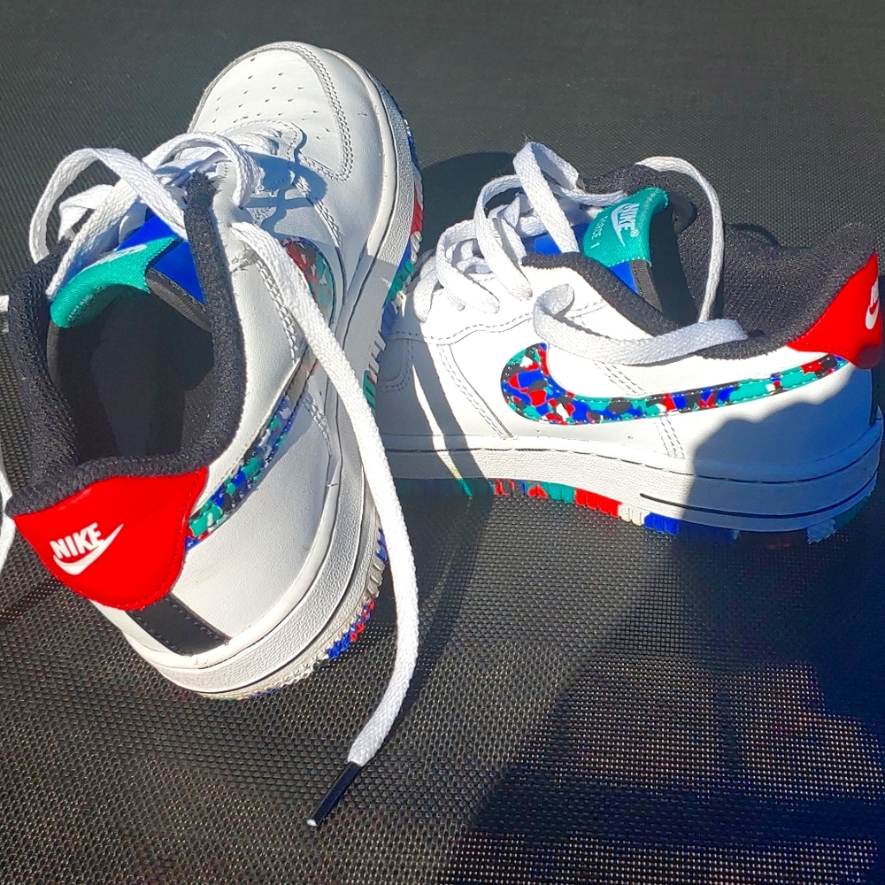 Nike Air Force 1